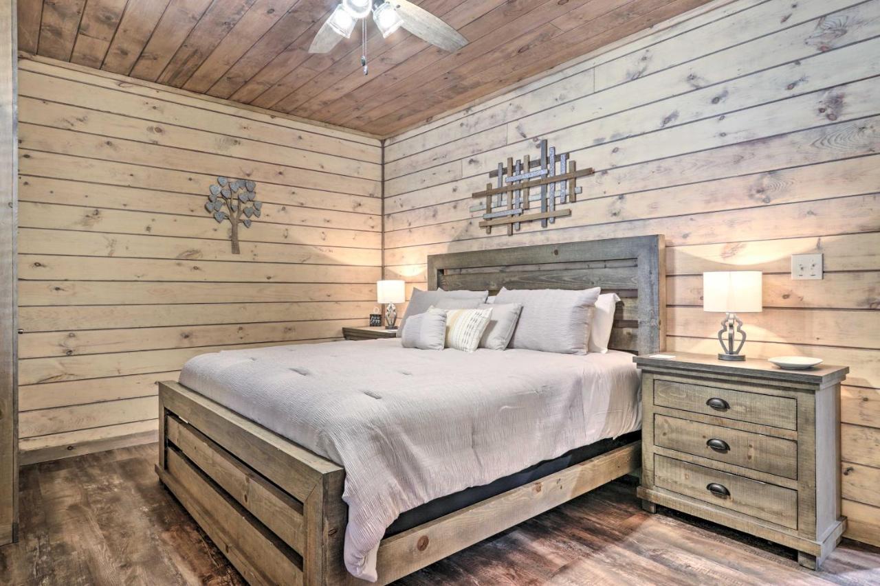 Vila Smoky Cove Retreat With Private Hot Tub And Deck! Sevierville Exteriér fotografie